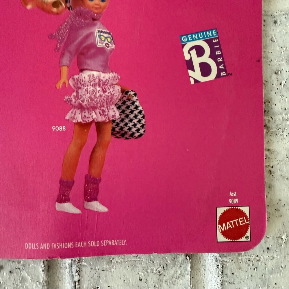 New in Package Vintage 1989 Sealed Mattel Skipper Barbie Cool Tops Fashions Set
